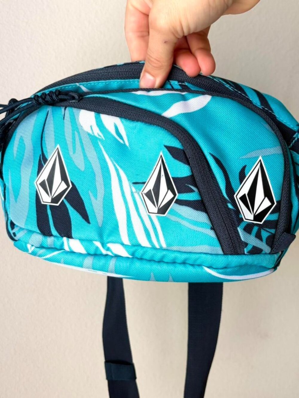 Volcom Fanny Pack Belt Bag Teal Blue